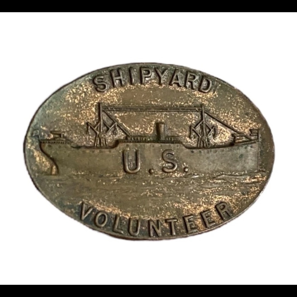 WWI US Shipyard Volunteer Brass Pin Button